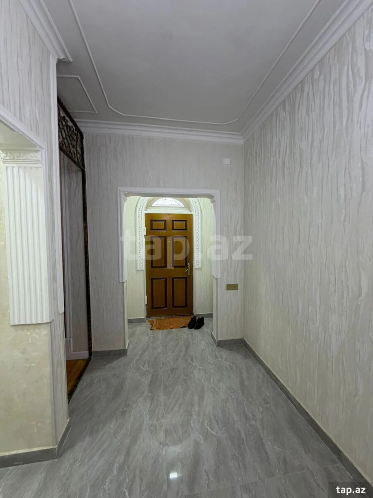 Satılır 7 otaqlı həyət evi
