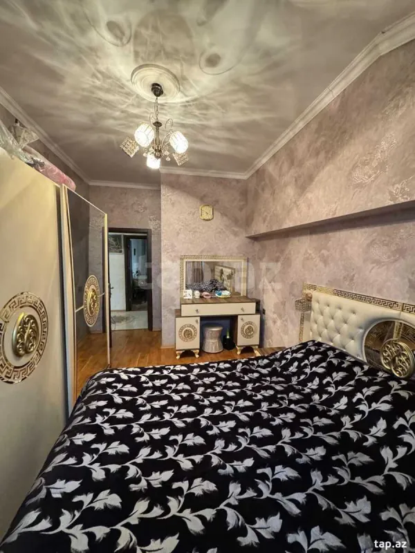 Satılır 3 otaqlı yeni tikili 86 m²