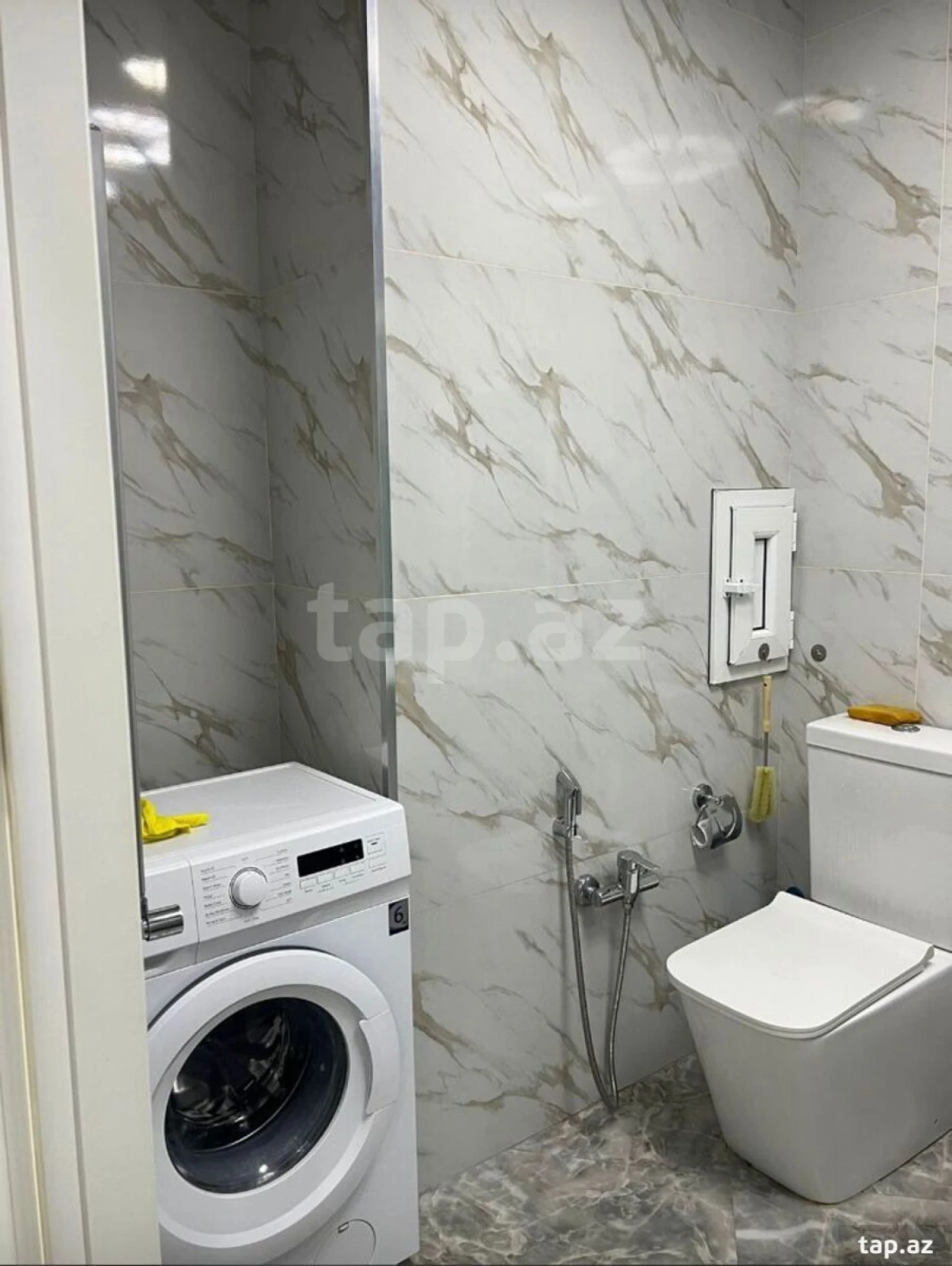 Satılır 2 otaqlı yeni tikili 67 m²