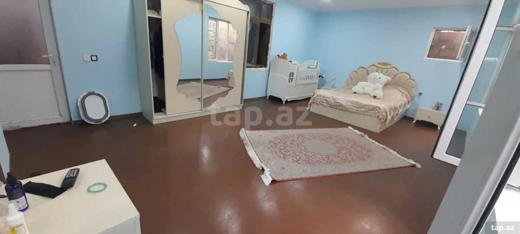 Satılır 4 otaqlı həyət evi