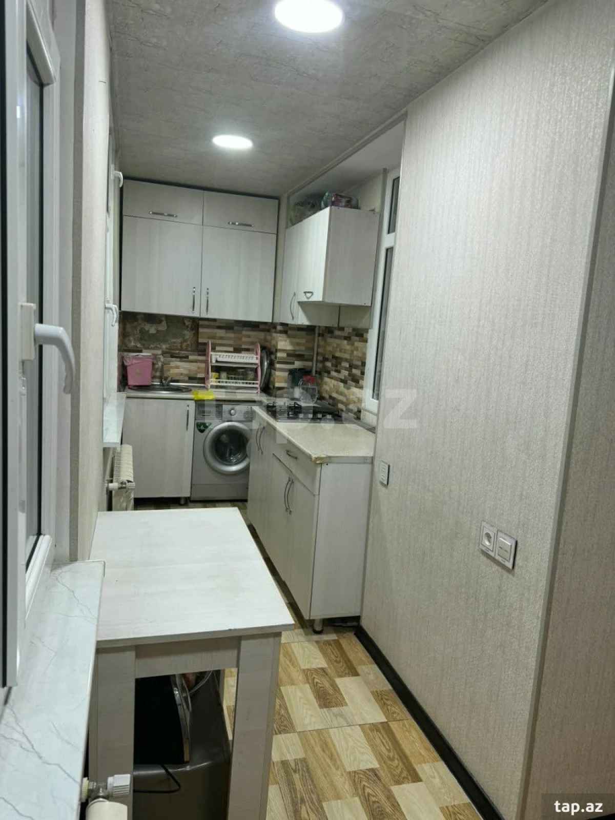 Satılır 3 otaqlı mənzil 65 m²
