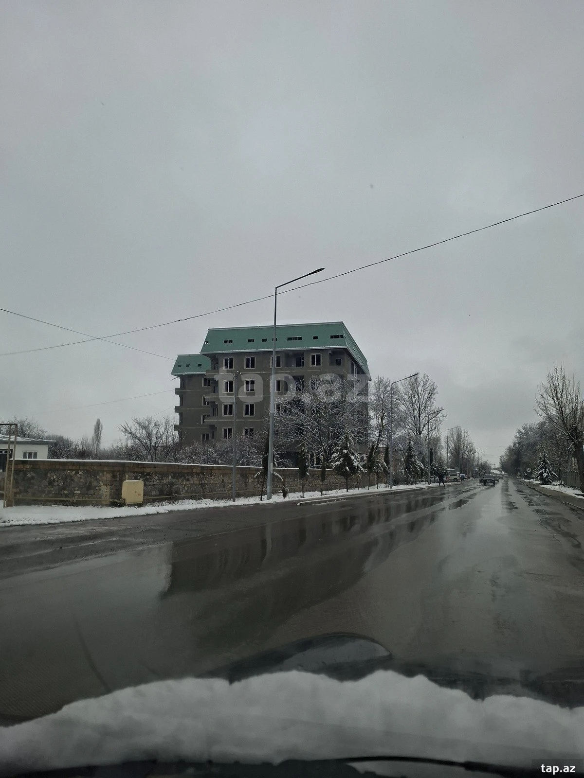 Satılır 3 otaqlı yeni tikili 91 m²