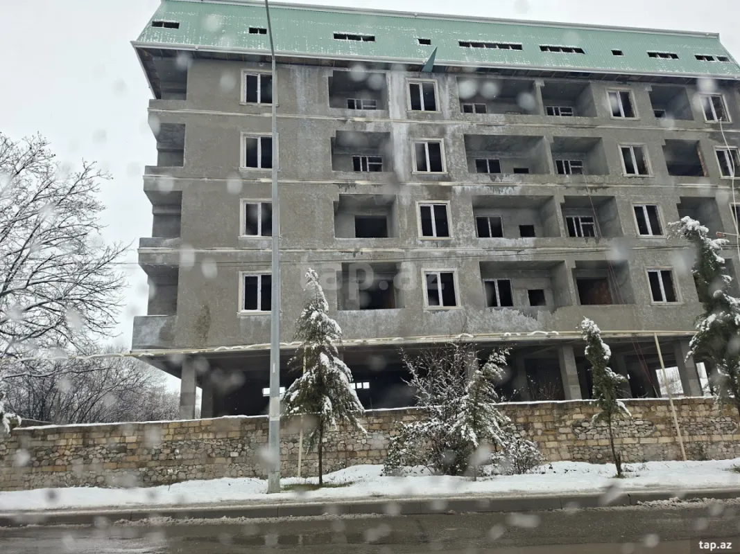 Satılır 3 otaqlı yeni tikili 91 m²