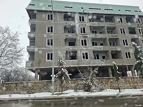 Satılır 3 otaqlı yeni tikili 91 m²