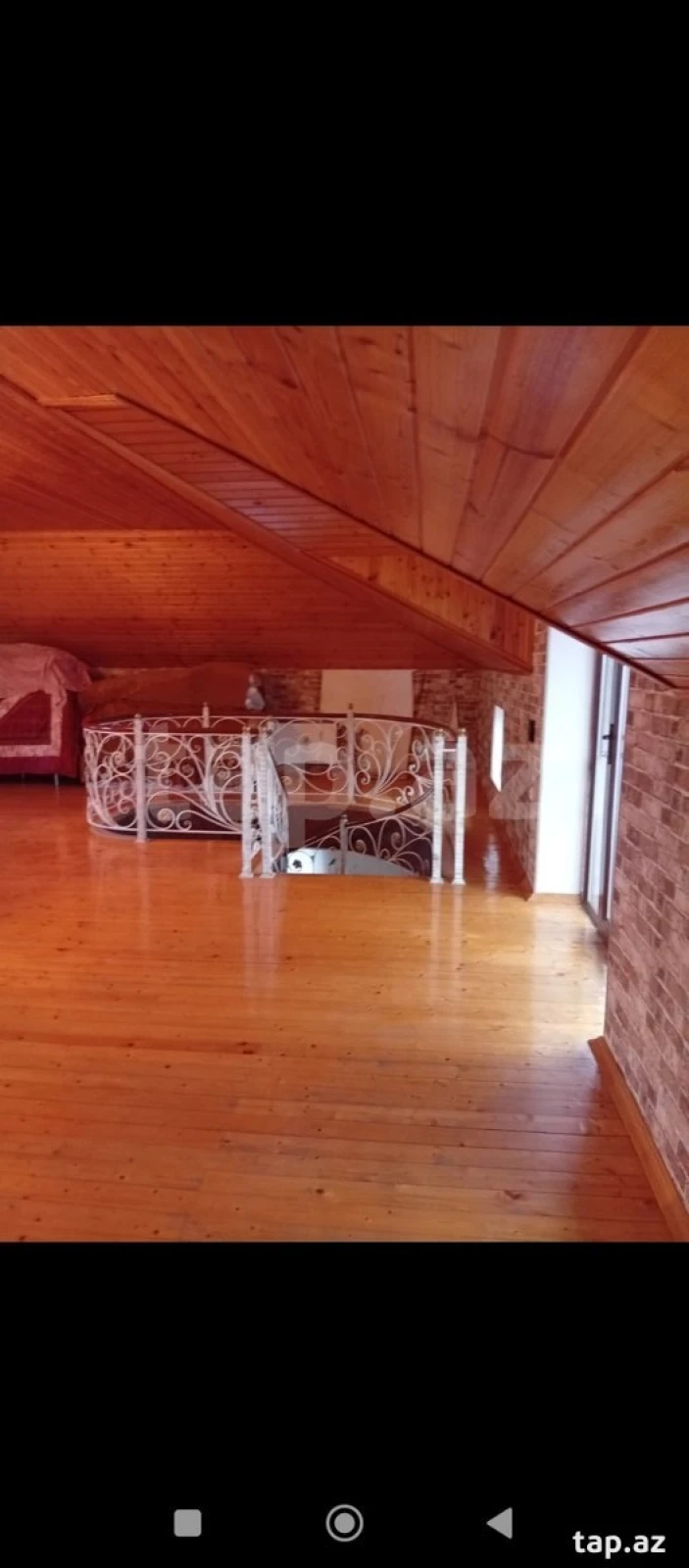 Satılır 6 otaqlı həyət evi