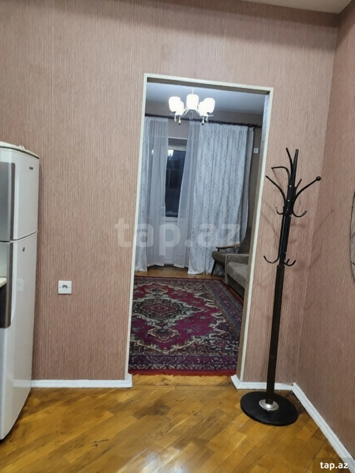 Kirayə verilir 2 otaqlı mənzil 50 m²