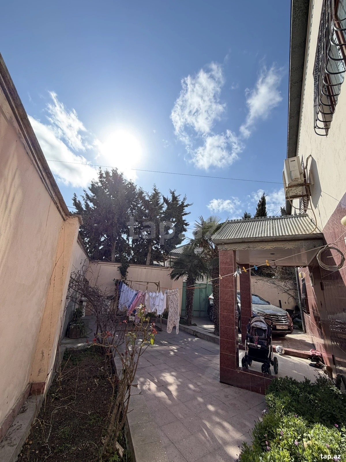 Satılır 5 otaqlı həyət evi