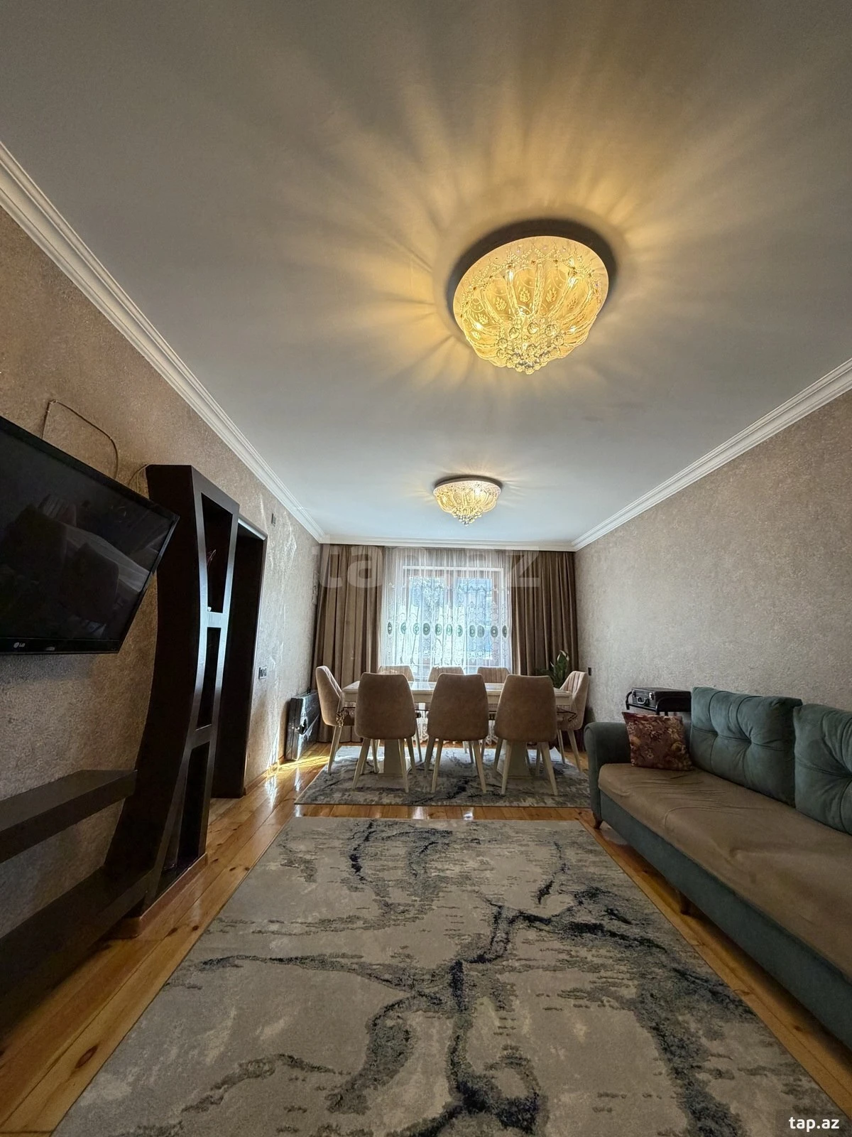 Satılır 5 otaqlı həyət evi