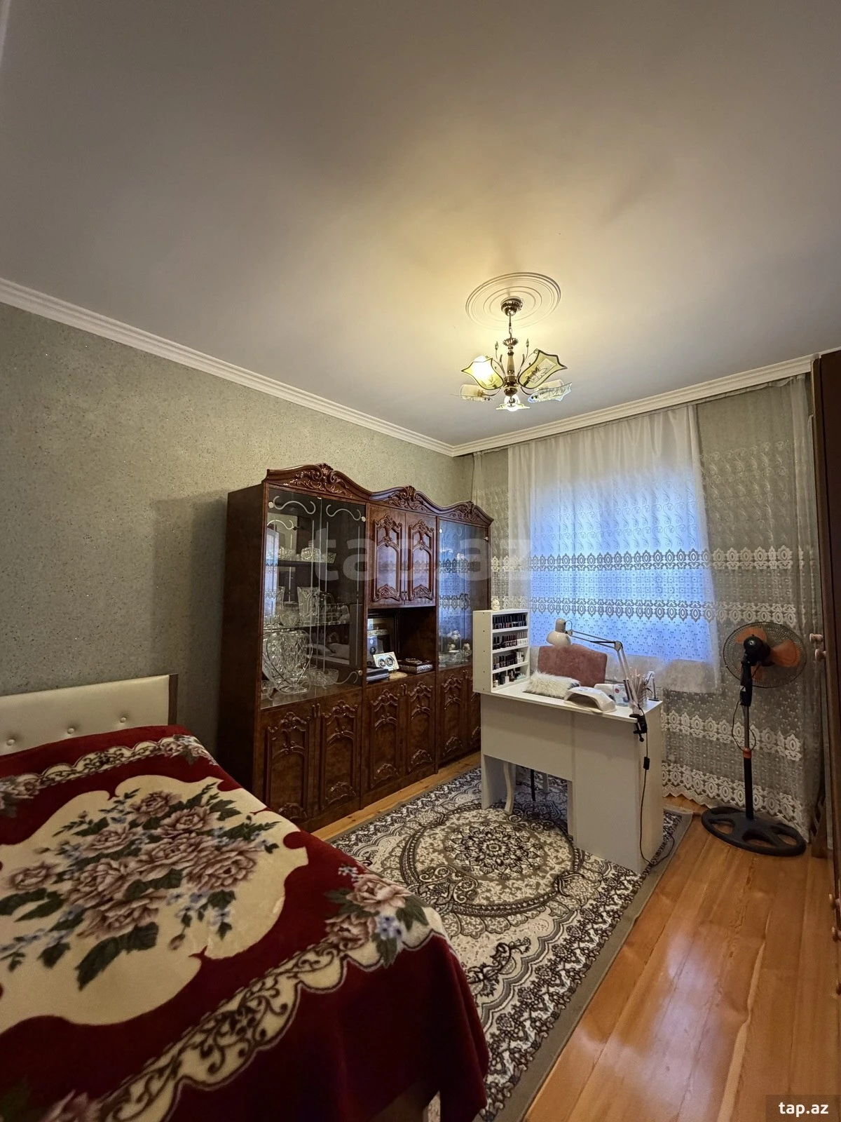 Satılır 5 otaqlı həyət evi