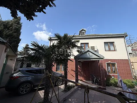 Satılır 5 otaqlı həyət evi — Bakı, Qaraçuxur 5 otaq