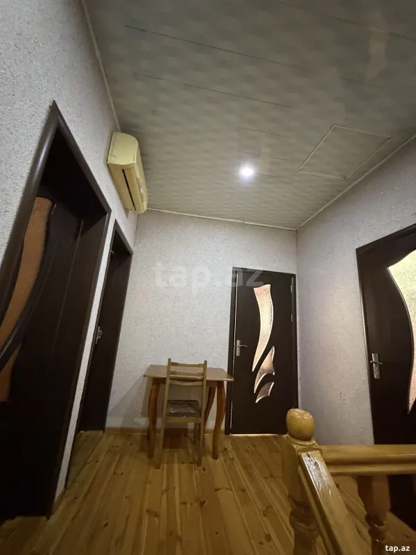 Satılır 5 otaqlı həyət evi