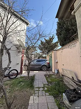 Satılır 5 otaqlı həyət evi