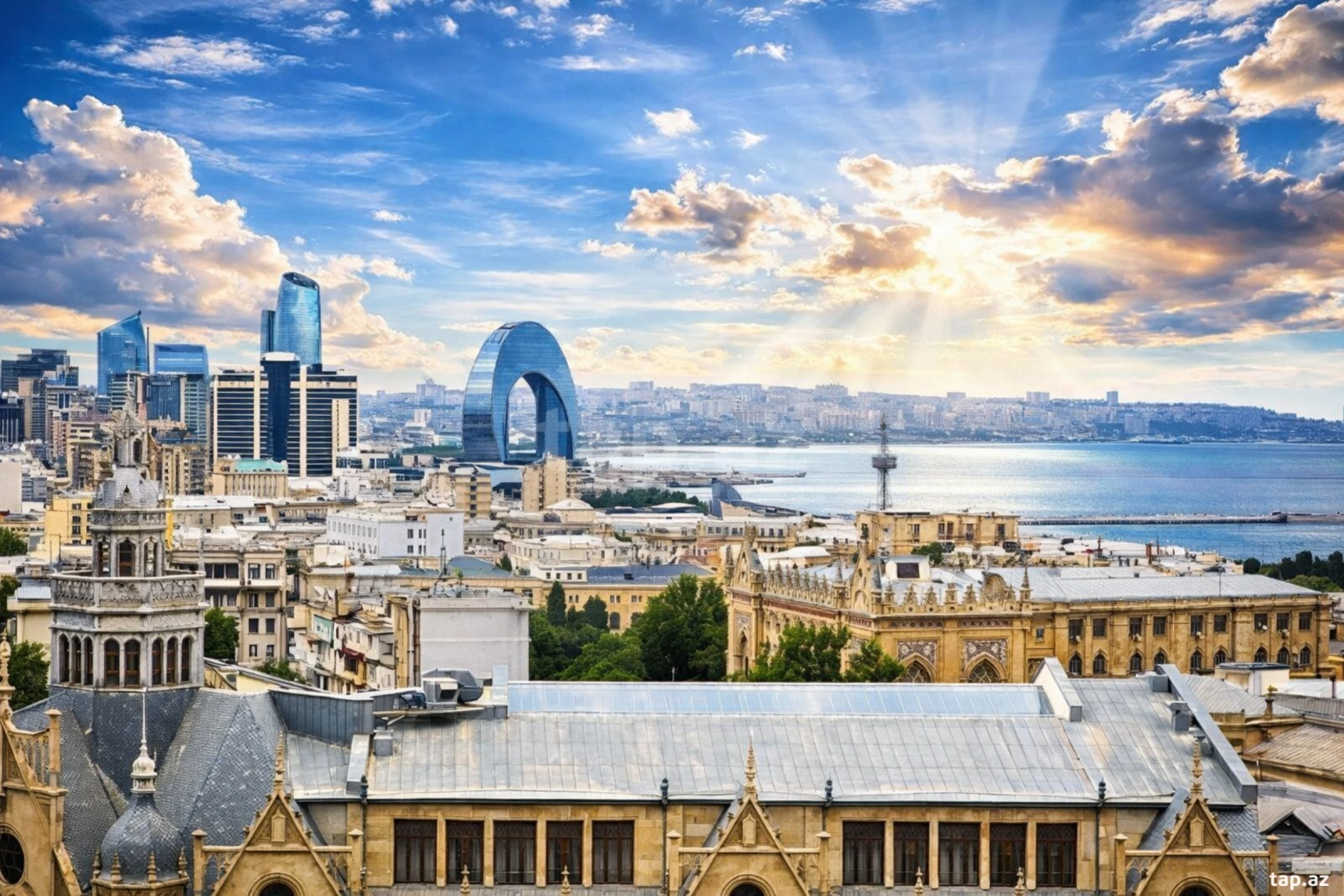 Satılır 5 otaqlı yeni tikili 250 m²