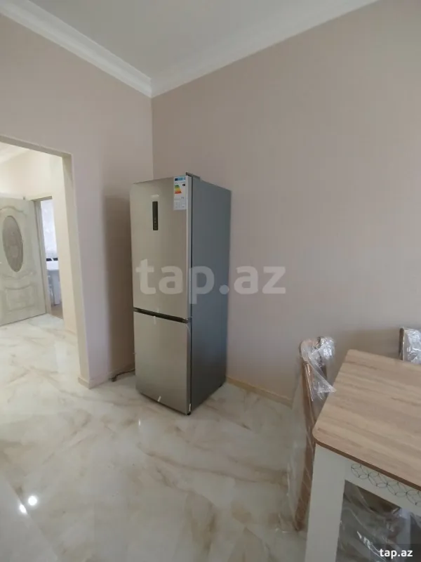 Kirayə verilir 3 otaqlı yeni tikili 125 m²