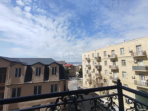 Kirayə verilir 3 otaqlı yeni tikili 125 m²