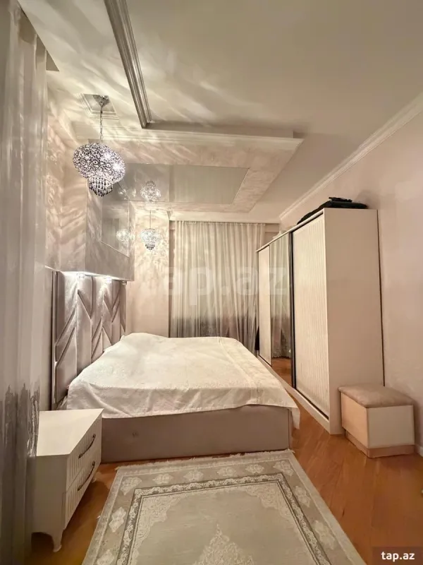 Satılır 3 otaqlı yeni tikili 109 m²