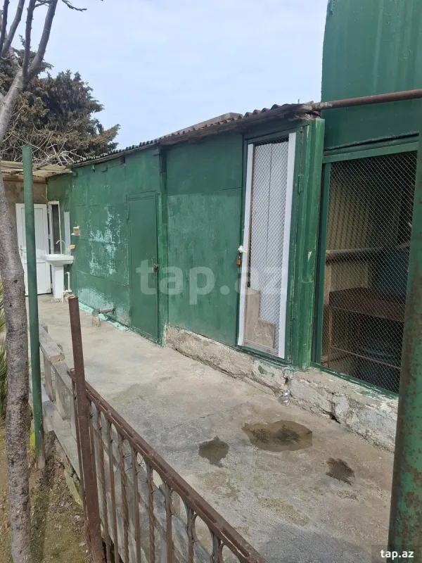 Satılır 3 otaqlı həyət evi