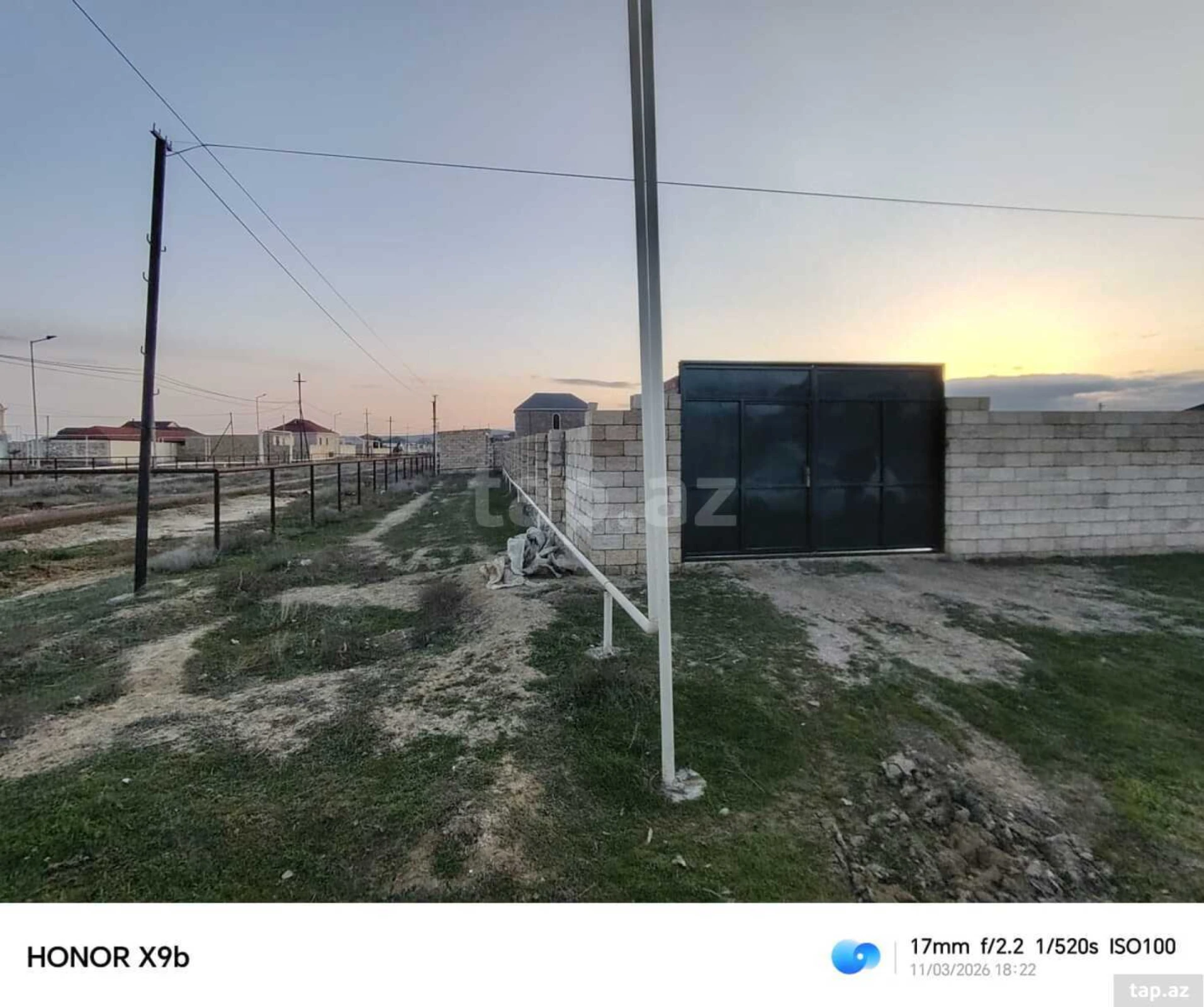 Satılır 4 otaqlı həyət evi