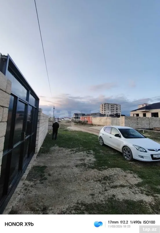 Satılır 4 otaqlı həyət evi