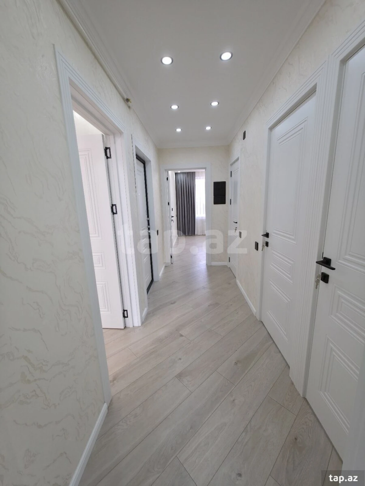 Satılır 2 otaqlı mənzil 60 m²