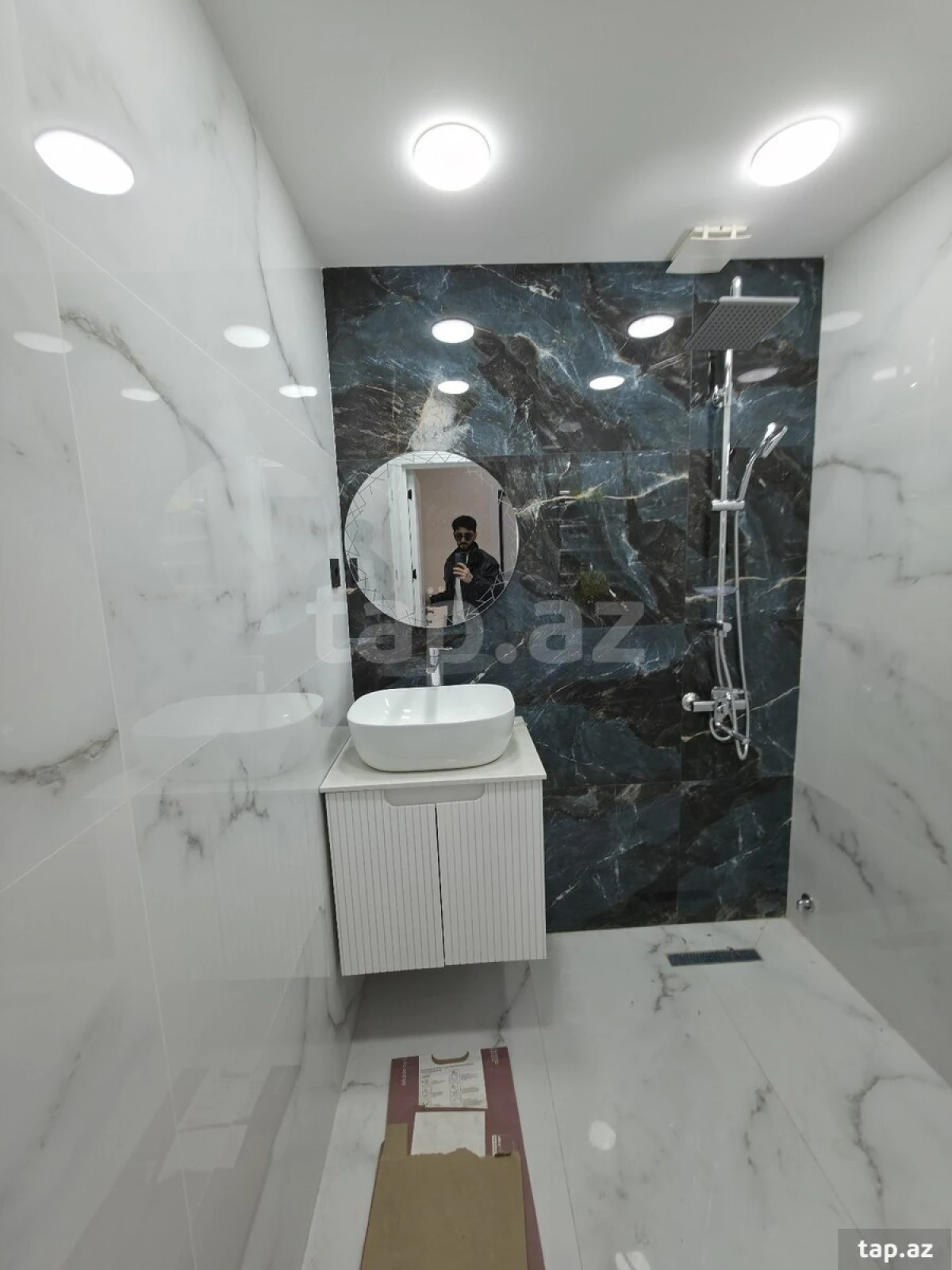 Satılır 2 otaqlı mənzil 60 m²