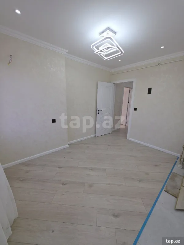 Satılır 2 otaqlı mənzil 60 m²