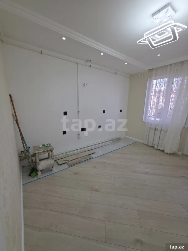 Satılır 2 otaqlı mənzil 60 m²