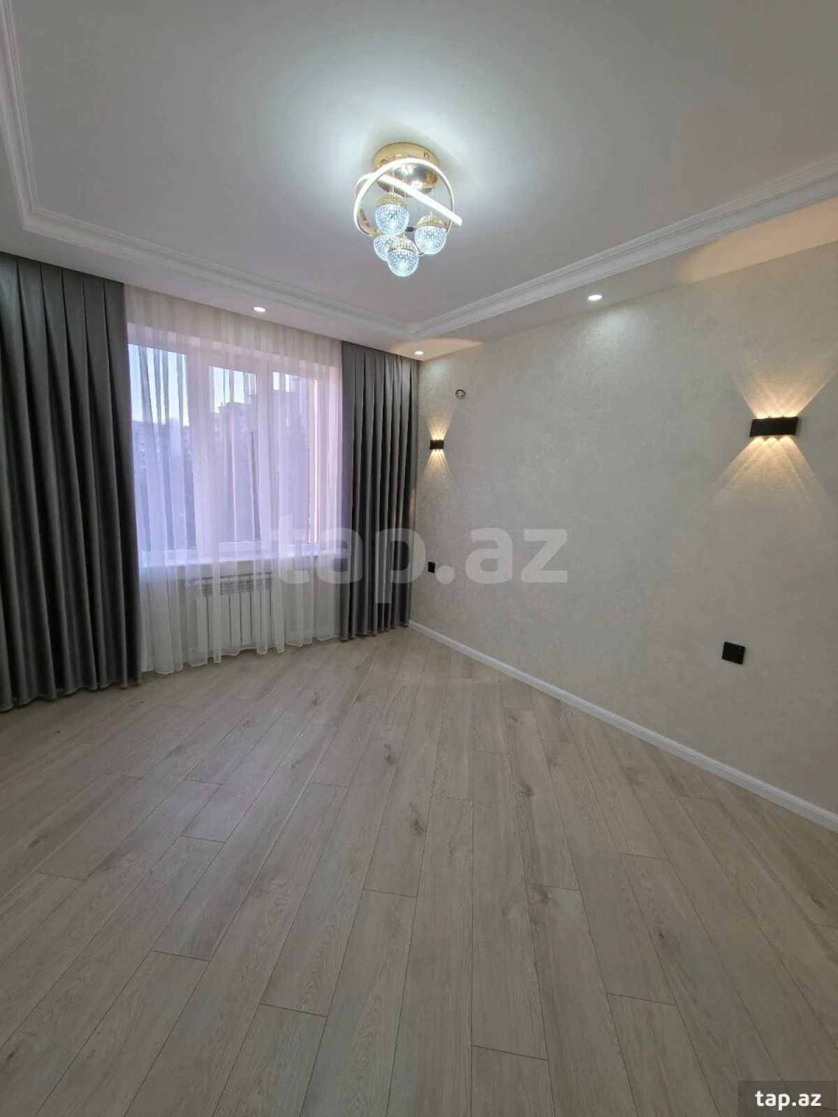 Satılır 2 otaqlı mənzil 60 m²