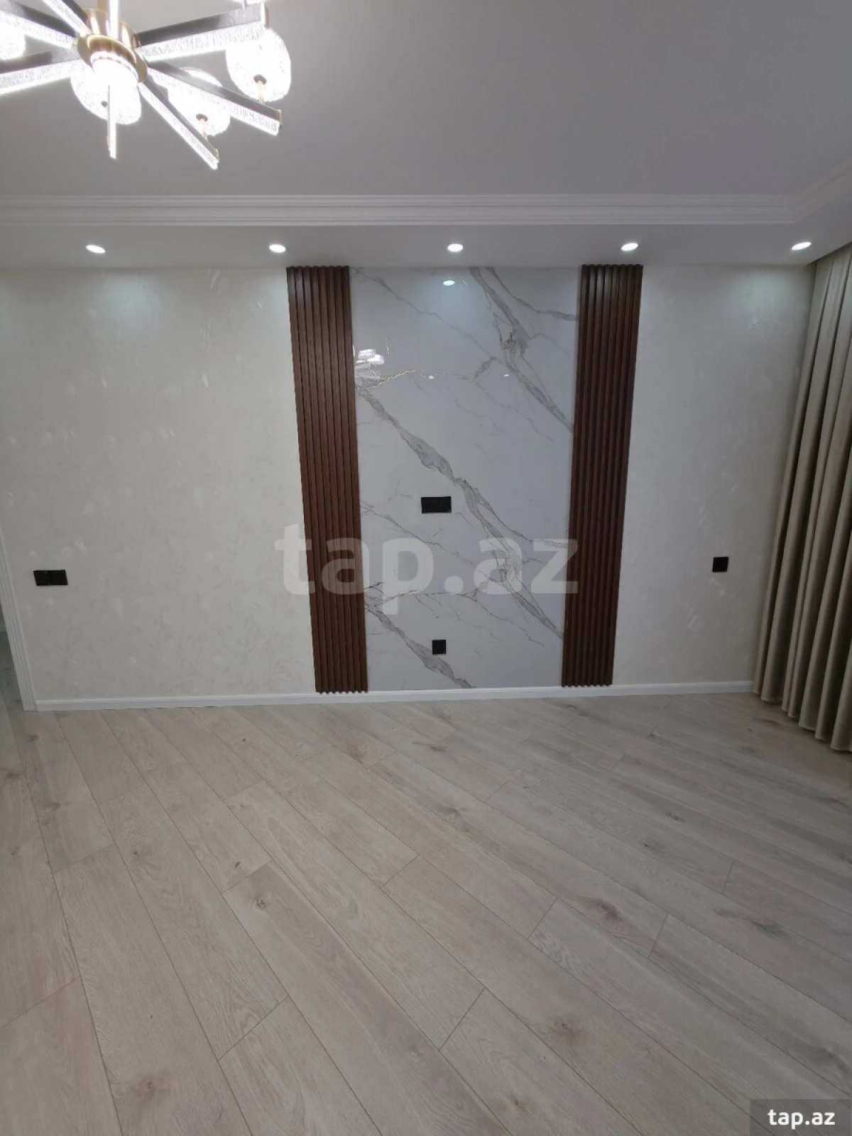 Satılır 2 otaqlı mənzil 60 m²