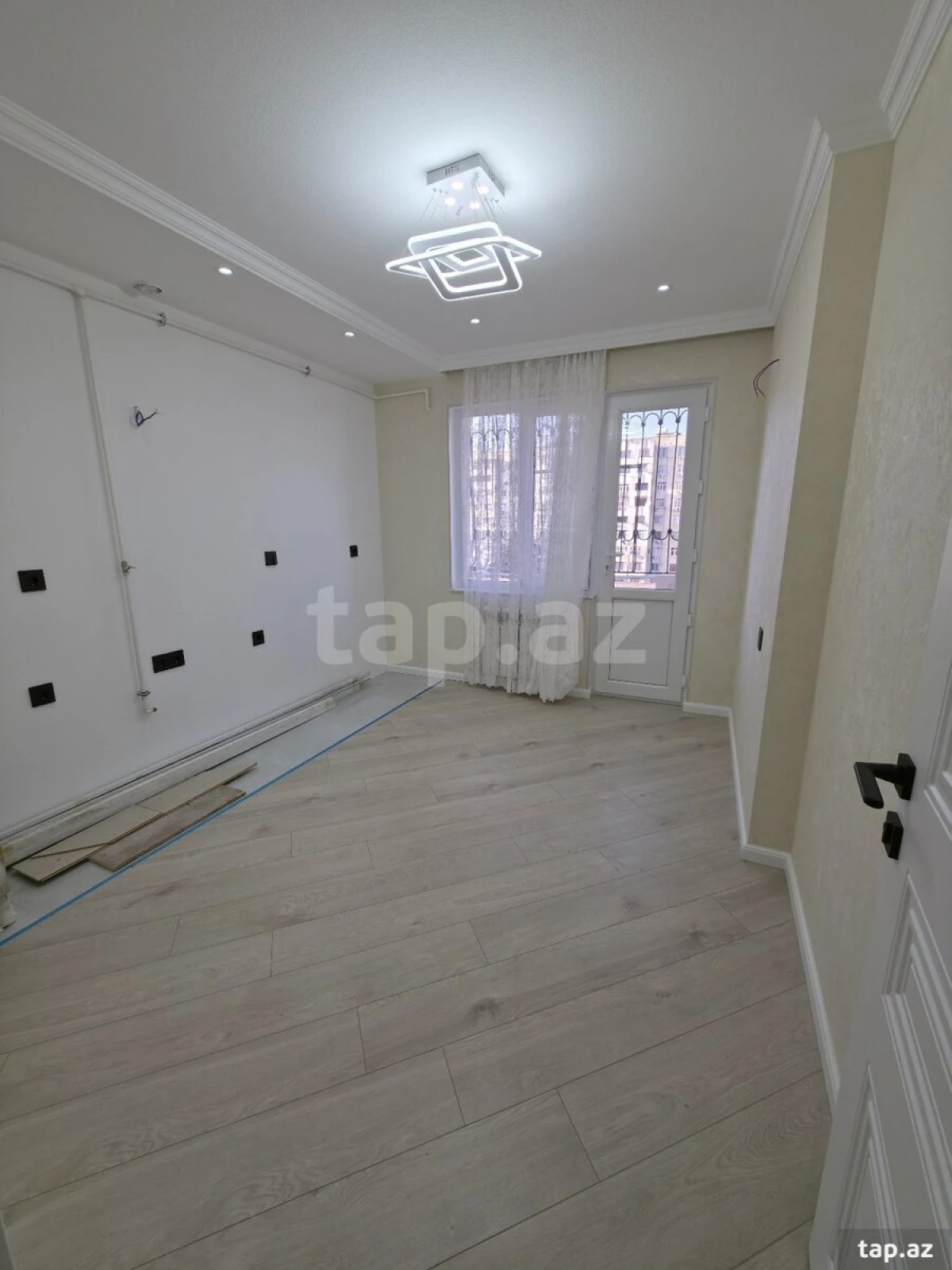Satılır 2 otaqlı mənzil 60 m²