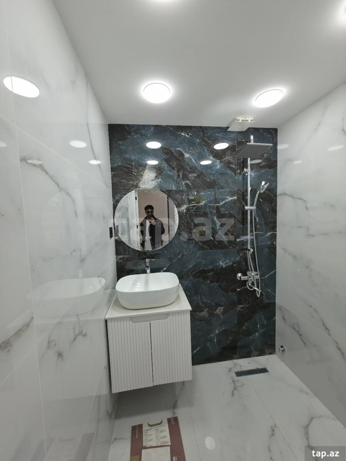 Satılır 2 otaqlı mənzil 60 m²