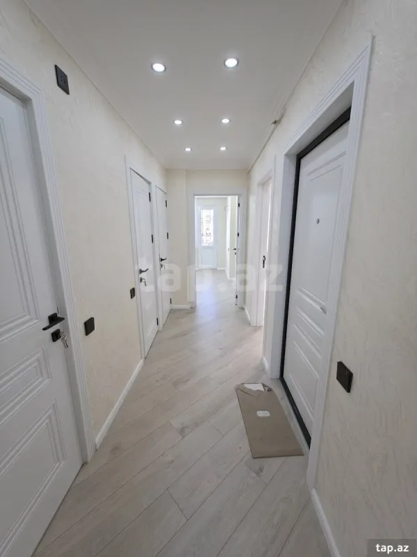 Satılır 2 otaqlı mənzil 60 m²