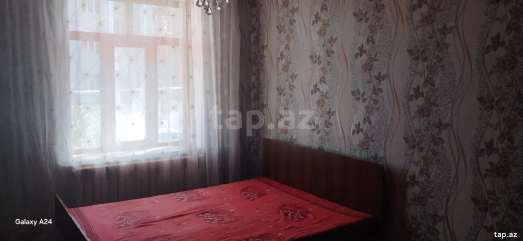 Satılır 4 otaqlı həyət evi