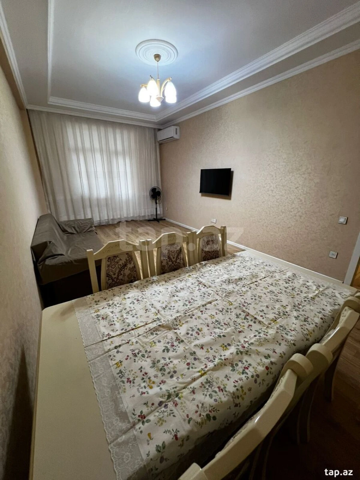 Kirayə verilir 2 otaqlı yeni tikili 100 m²