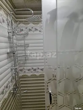 Satılır 2 otaqlı yeni tikili 68 m²