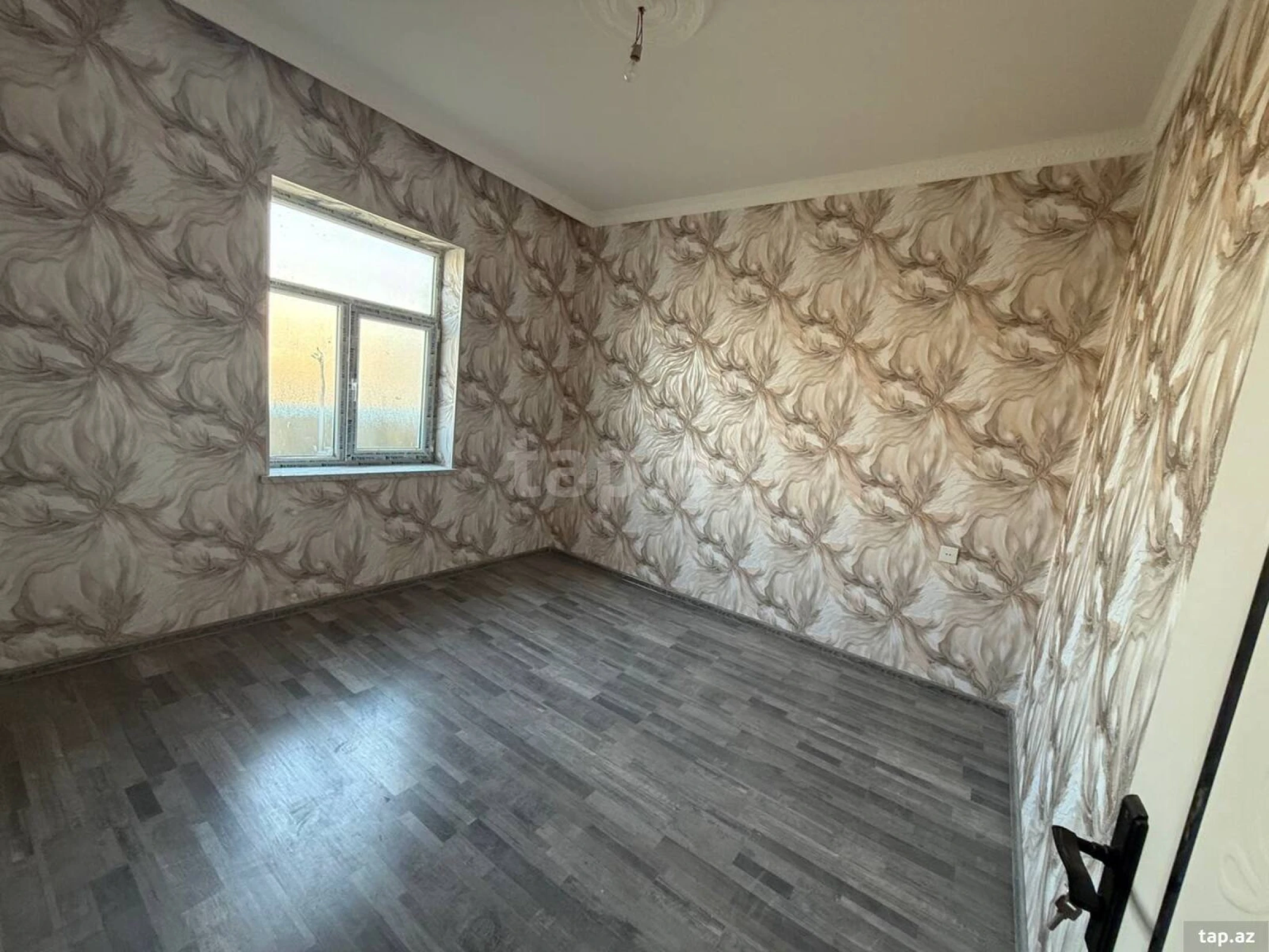 Satılır 3 otaqlı həyət evi