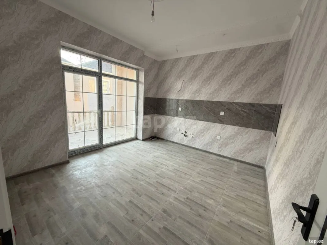 Satılır 3 otaqlı həyət evi