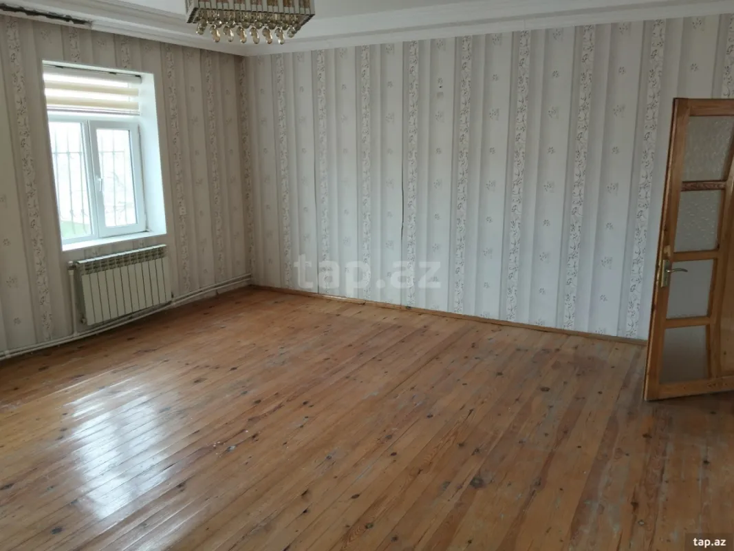 Satılır 6 otaqlı həyət evi