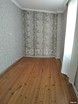 Satılır 6 otaqlı həyət evi