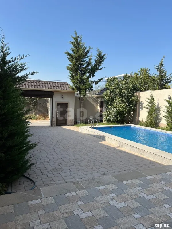 Satılır 4 otaqlı həyət evi