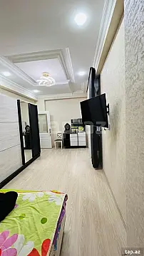 Kirayə verilir 3 otaqlı yeni tikili 130 m²
