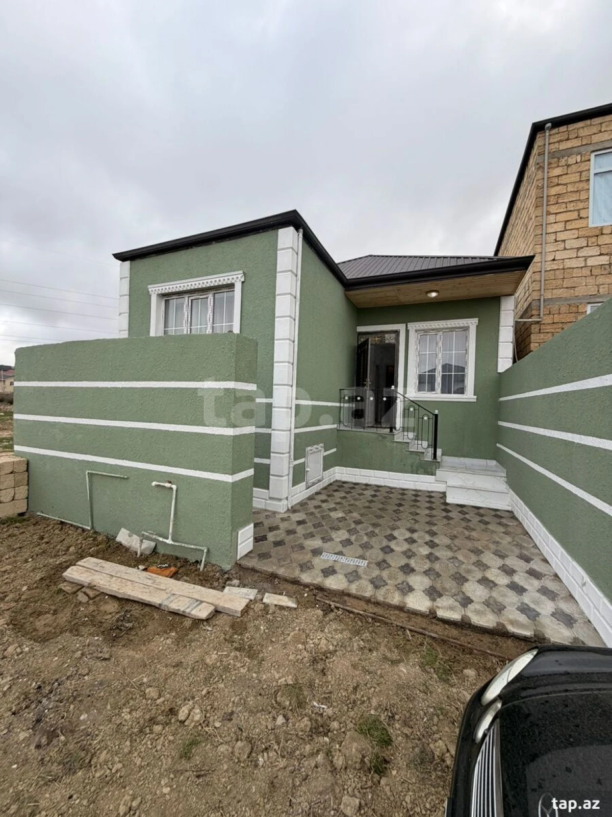 Satılır 3 otaqlı həyət evi