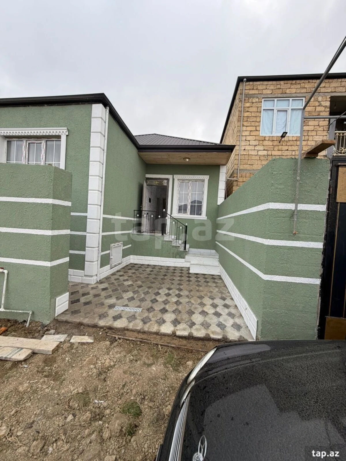 Satılır 3 otaqlı həyət evi