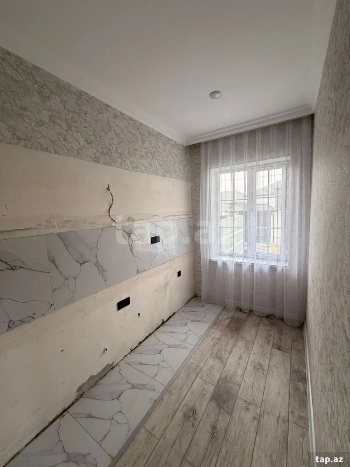 Satılır 3 otaqlı həyət evi