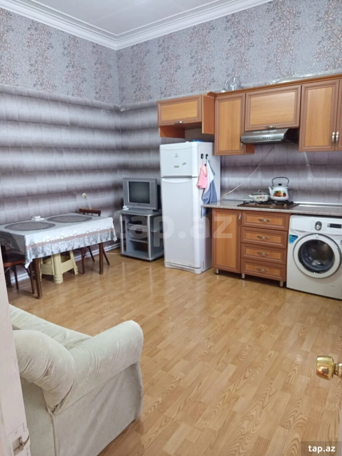 Kirayə verilir 2 otaqlı həyət evi