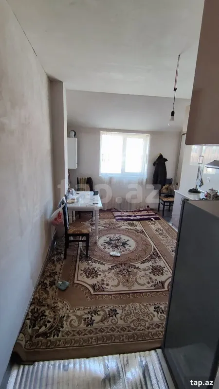 Satılır 2 otaqlı yeni tikili 82 m²