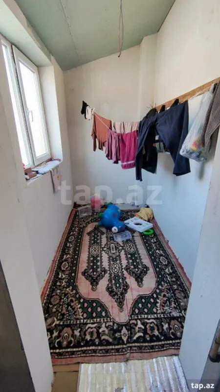 Satılır 2 otaqlı yeni tikili 82 m²