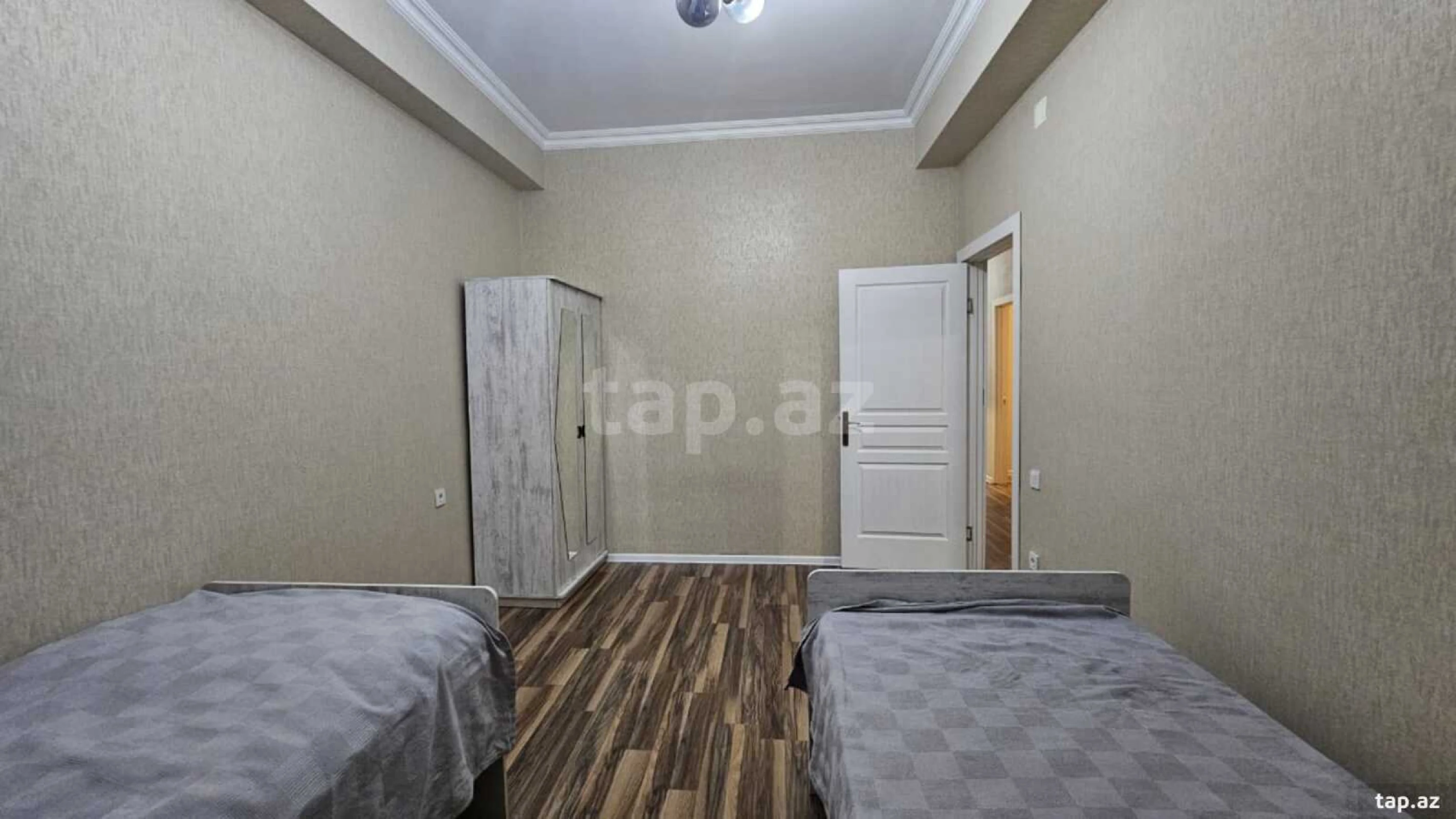 Kirayə verilir 3 otaqlı yeni tikili 75 m²