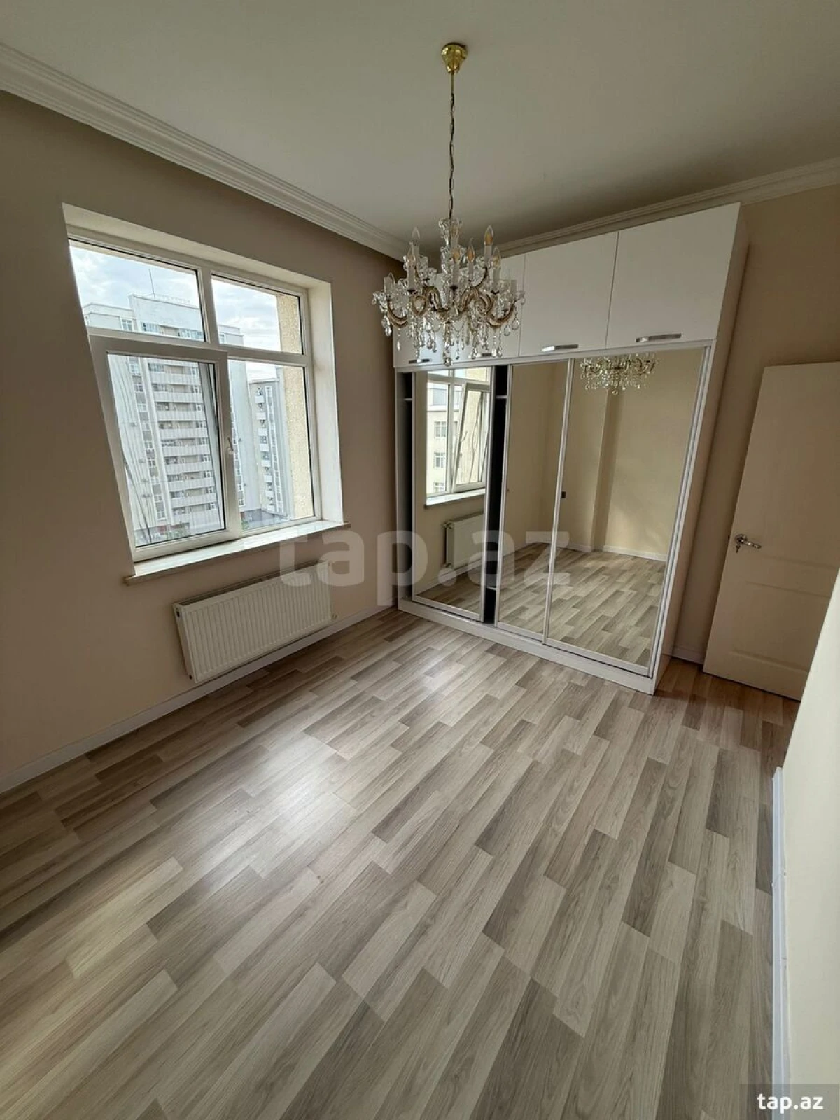 Satılır 2 otaqlı yeni tikili 65 m²