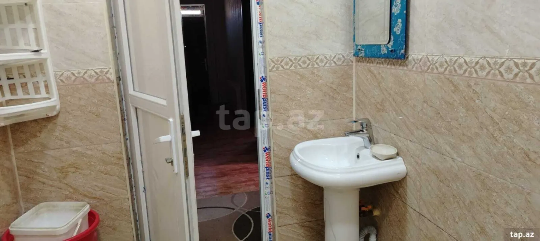 Kirayə verilir 3 otaqlı həyət evi